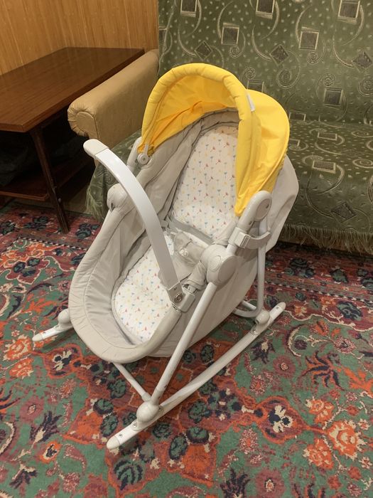 Дитяча колиска