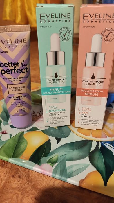 Podkład i serum Eveline