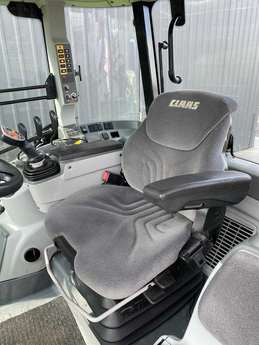 Claas Arion 460, Axion, John deere