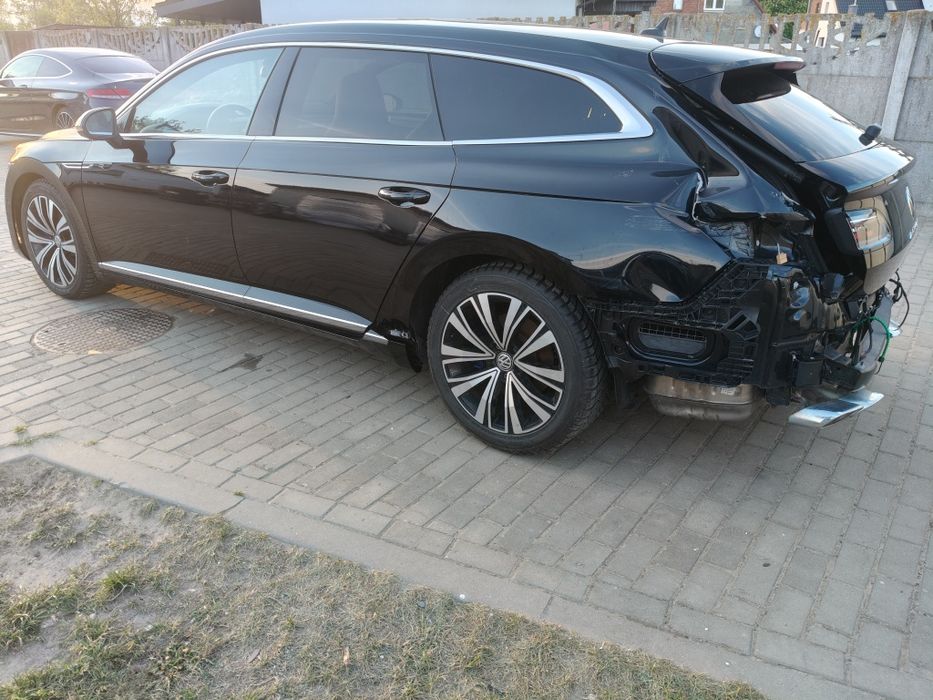 VW Arteon R 320 km