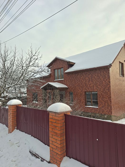 Продаж ! Макарів . Будинок 205 м2 . ГАЗ .Набережна вул.