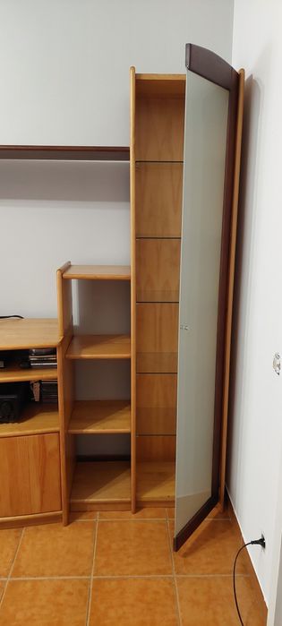 Móvel de sala em pinho