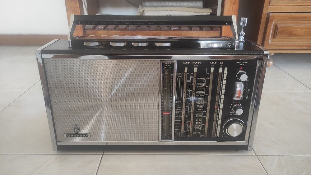 Grundig satéllite 6001