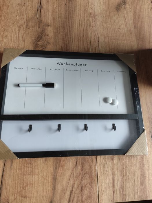 Plener tygodnia tablica