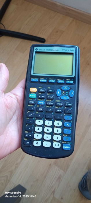 Calculadora gráfica TI 83 plus