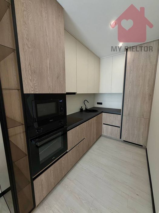 Продаж 1,5 квартири ЖК Крона