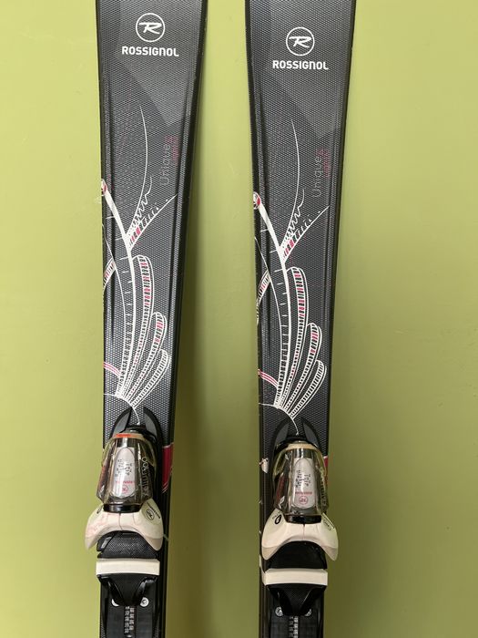 Narty damskie Rossignol Uniqe 142