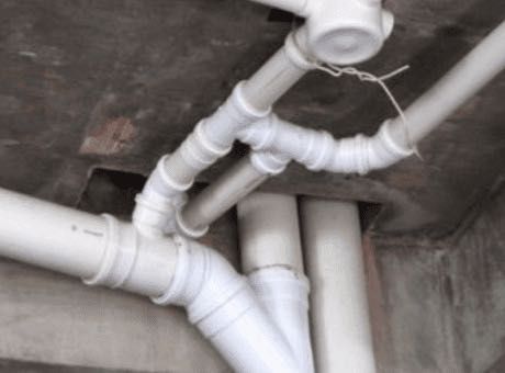 Substituição de prumada / Calhas / Algeroz