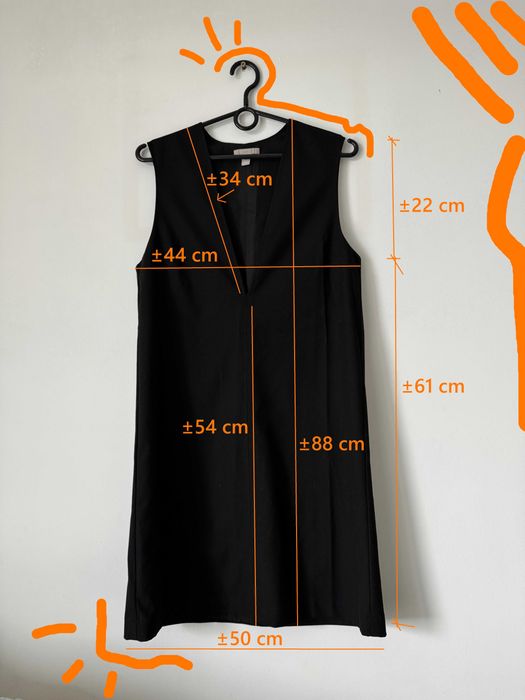 H&M Prosta sukienka z dekoltem w serek