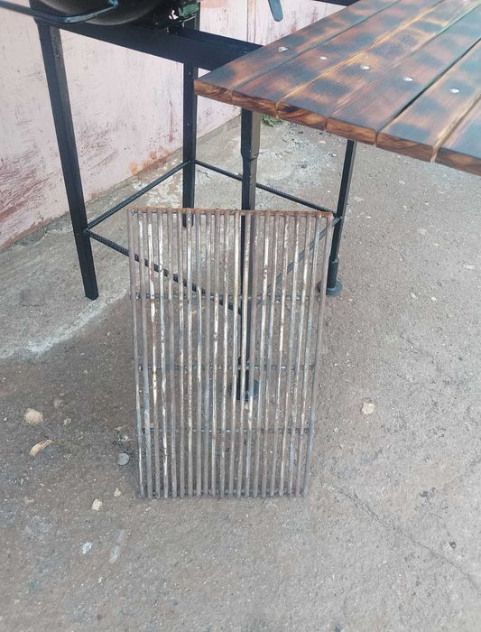 Мангал на базе 80л бойлера