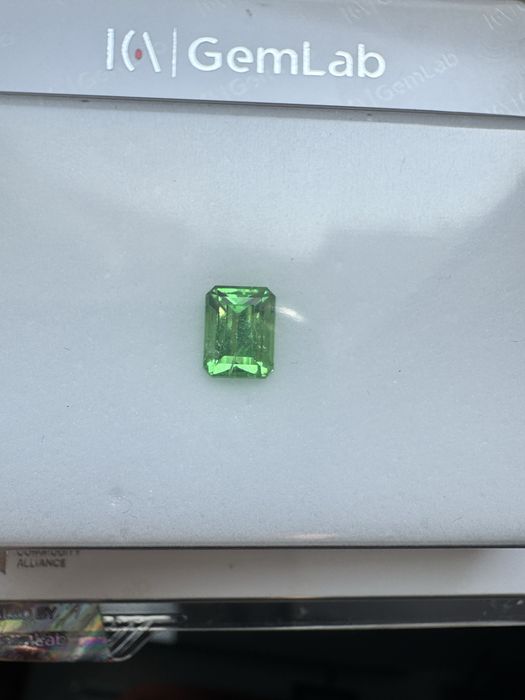 Naturalny Tsaworyt 2,20 ct | Certyfikat ICA GemLab | Szlif Schodkowy