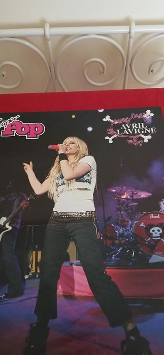 Poster Avril Lavigne, novo