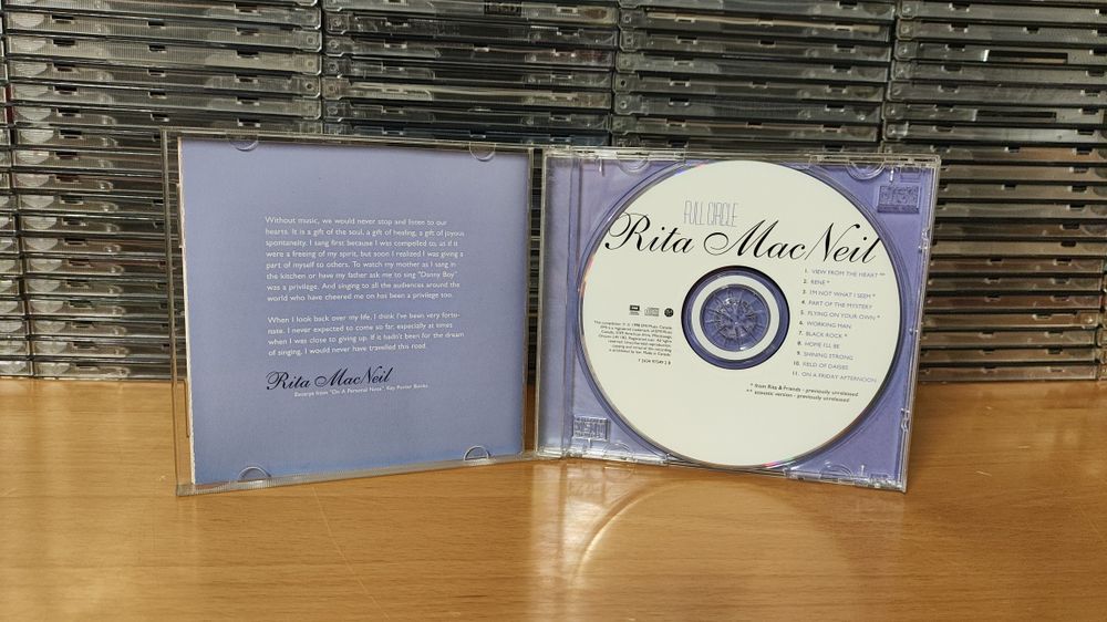 Rita Macneil Full Circle427274174779904001