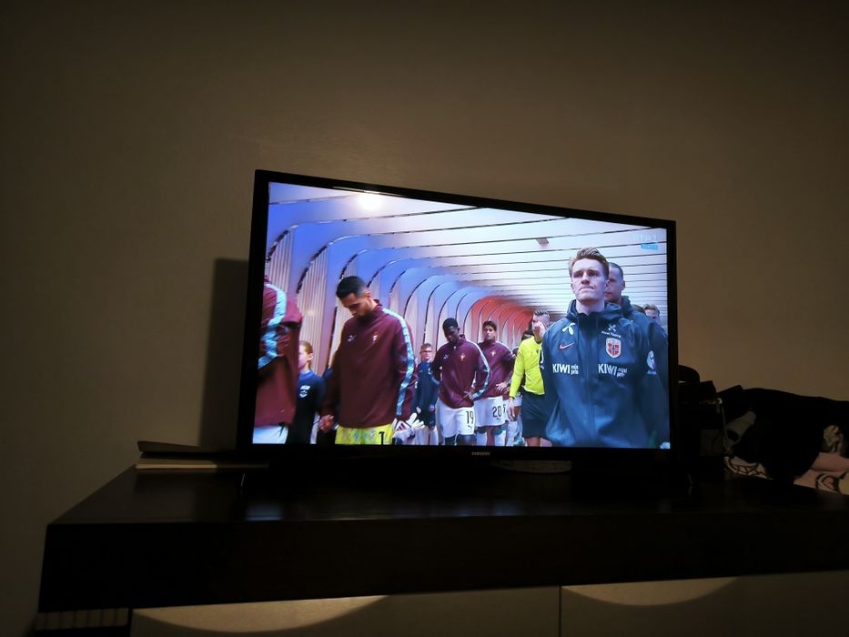 TV Samsung 32" LED HD – Como Nova com Comando Original!