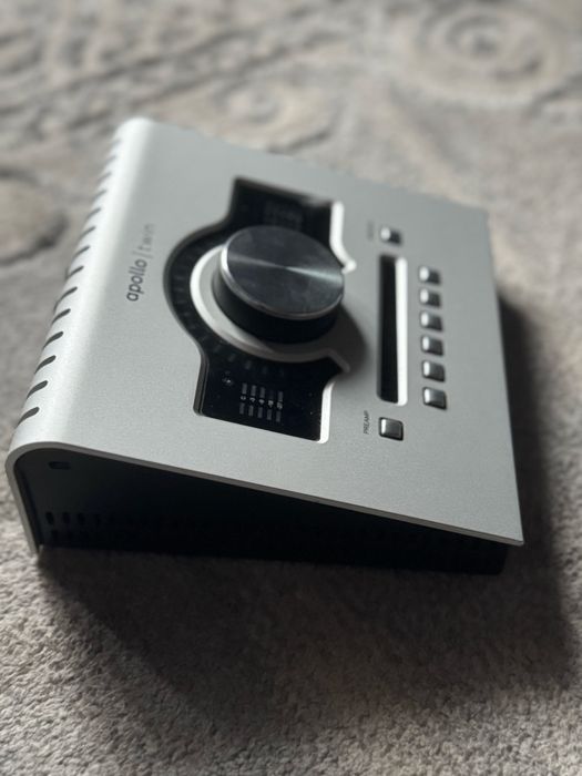 Universal Audio Apollo twin solo