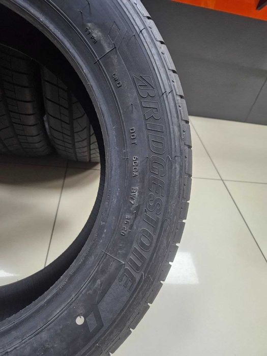 215/60 R17C 109/107T Bridgestone Duravis R660 eco