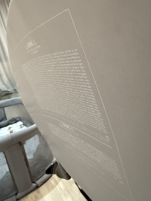 Продам крісло -гойдалка Chicco