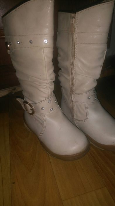 Продам сапожки..