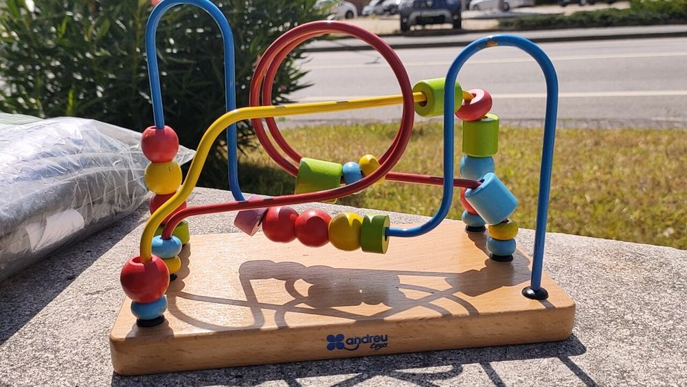 Labirinto de formas  Andreu Toys