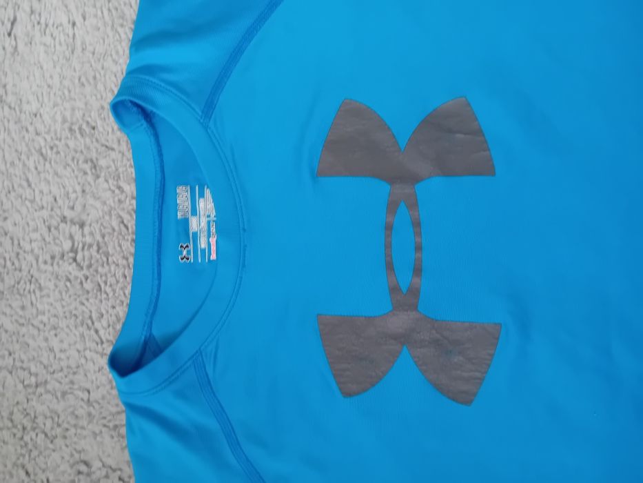 # Under Armour t-shirt niebieski