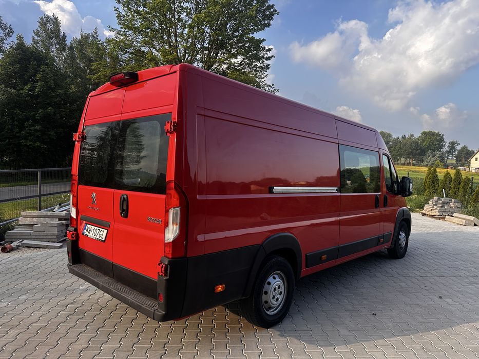Peugeot Boxer Brygadówka 7 osobowa zabudowa