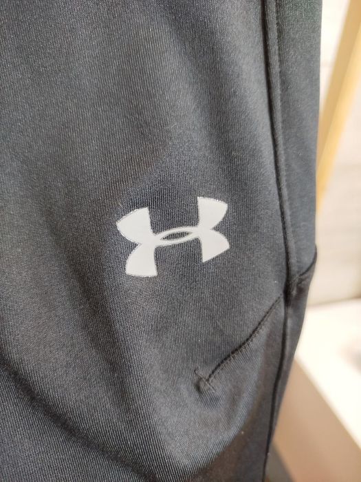 Дитячі оригінальні спортивні штани Under Armour 147-158 см