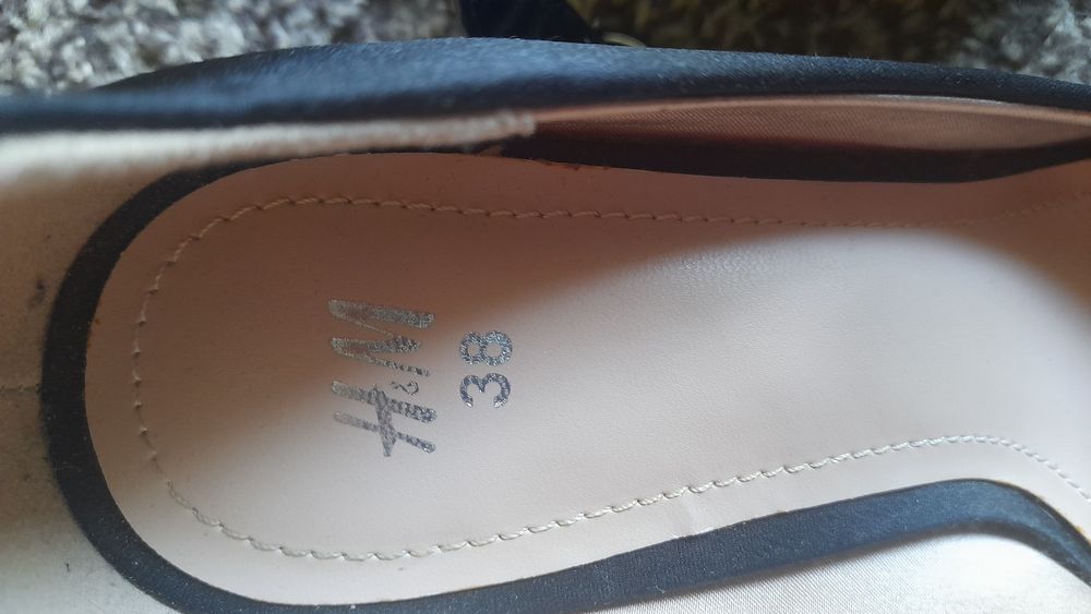 Buty na słupku roz. 38