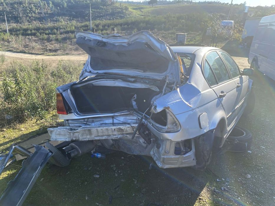 E46 para pecas ou completo