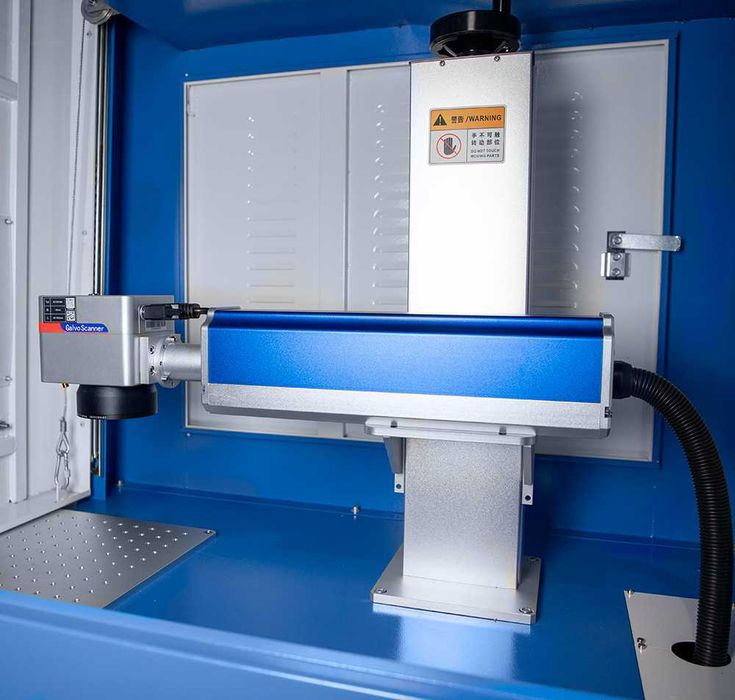 Znakowarka grawerka laserowa Fiber Laser 50W RAYCUS z obudową