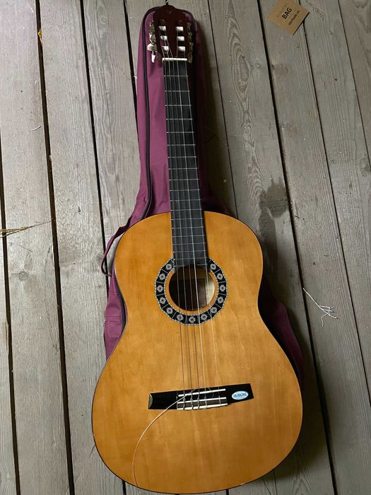 Sprzedam Gitara NUBONE