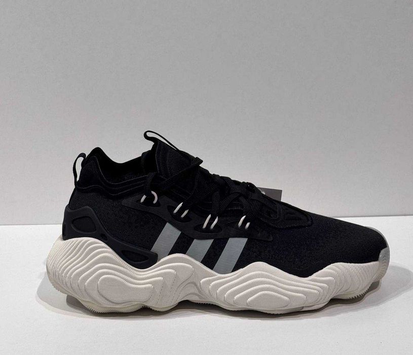 adidas trae young 1 - купити чоловіче взуття - Ціна на OLX.ua
