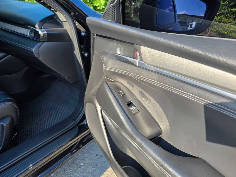 Продам  Mazda 6 2018. Можна в розстрочку, під викуп.