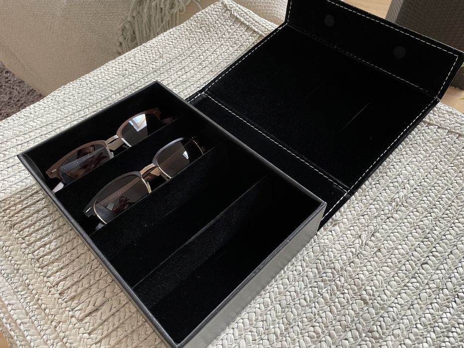 Caixa para 4 óculos