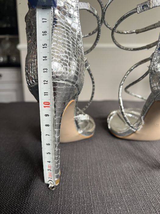 Srebrne sandałki 40 rozm DeeZee.