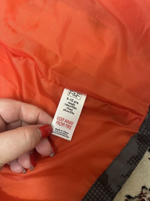 Продам жилет,жилет F&F, теплий жилет
