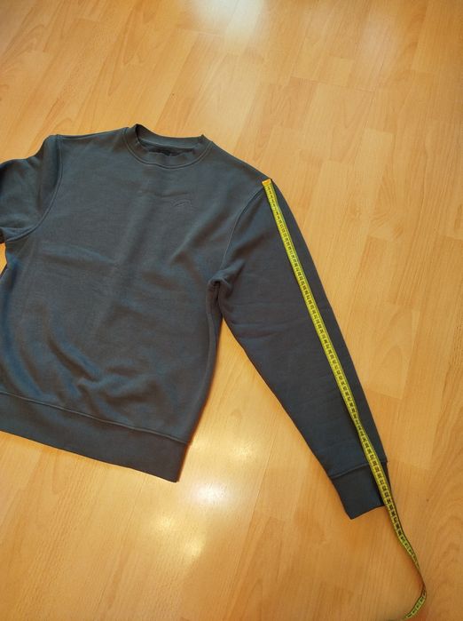 Свитшот  М. River island .             Цвет - графит.