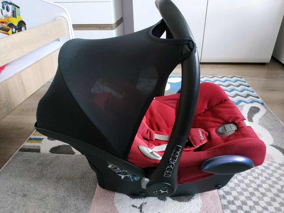 Fotelik Maxi Cosi Cabriofix, bezwypadkowy + gratisy