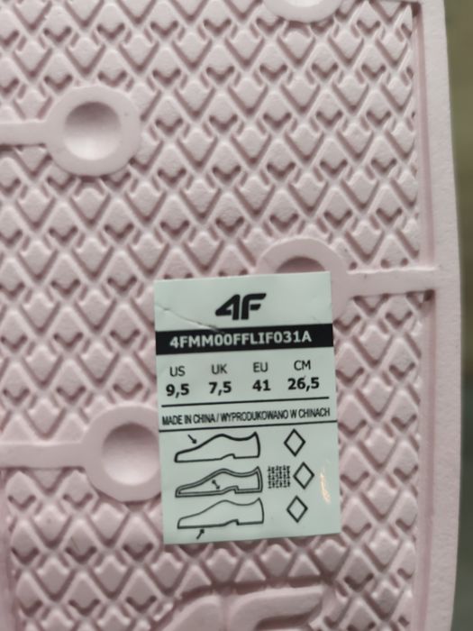 Klapki damskie 4F rozmiar 41 pudrowe