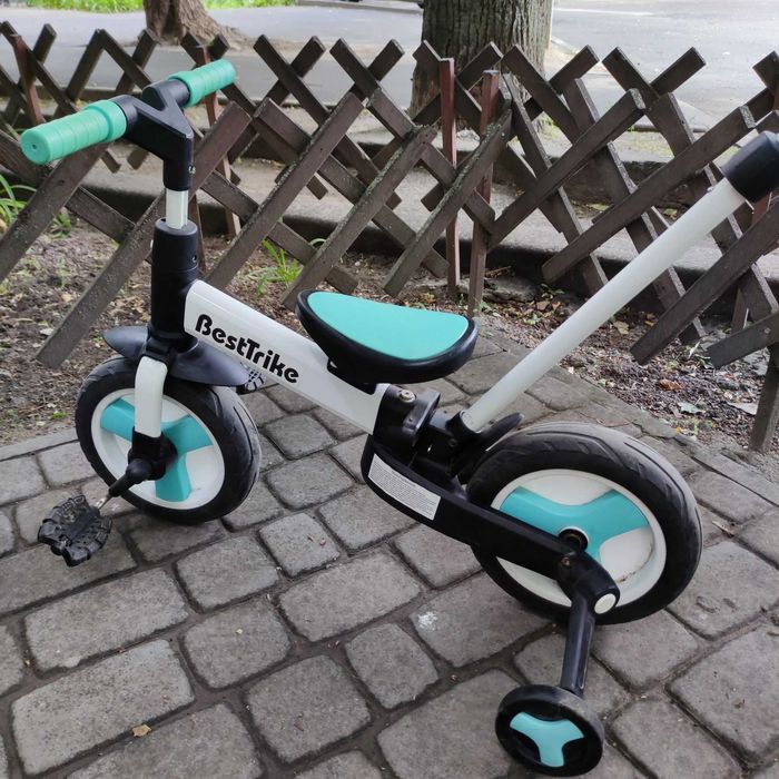 Продам дитячий велосипед-трансформер 4 в 1 Best Trike