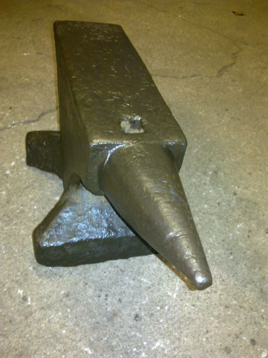 Kowadło kowalskie stare 45 kg