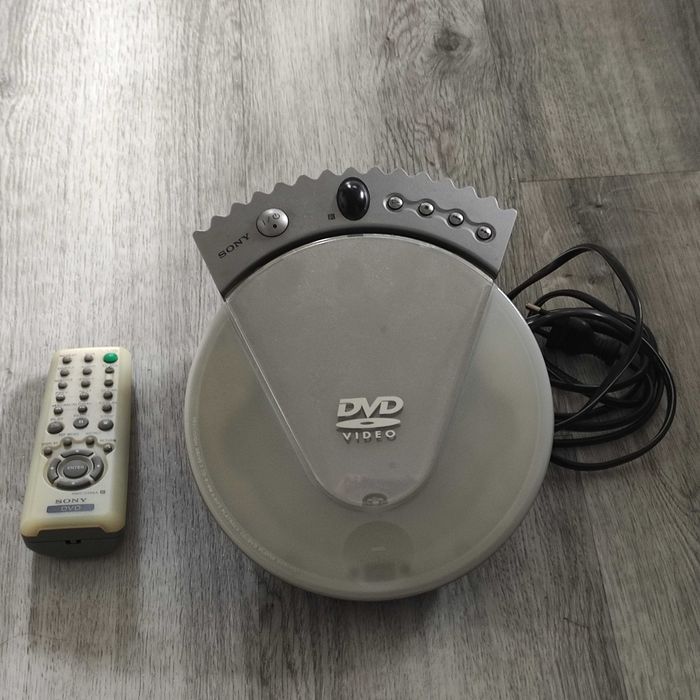 Sony DVP-PQ1 Picot DVD Player – Reading Error64564134965377120