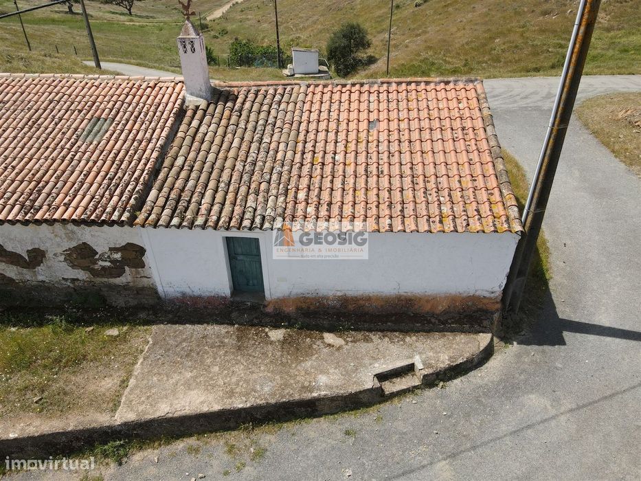 T2 House for Sale in Santa Cruz, Almodôvar