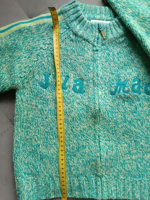 Sweter melanż w odcieniach zieleni