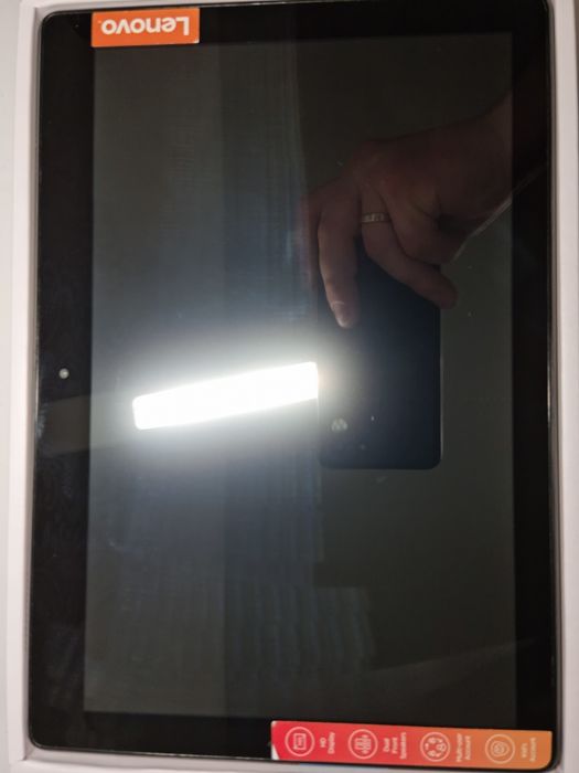 Планшет Lenovo tab e10
