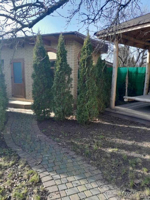 Центр Продаж 3-х поверхового будинку для родини в Кременчуці в Царському се