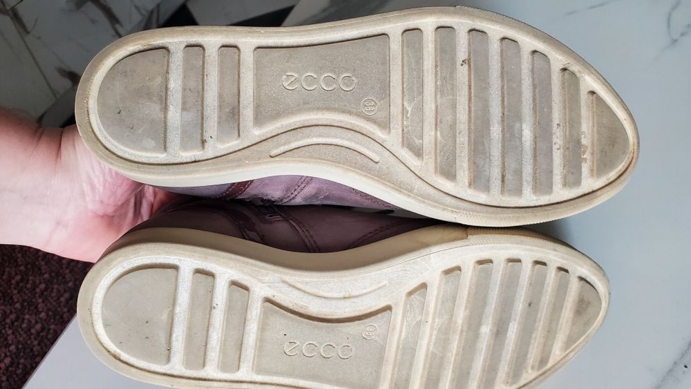 Шкіряні черевики ecco