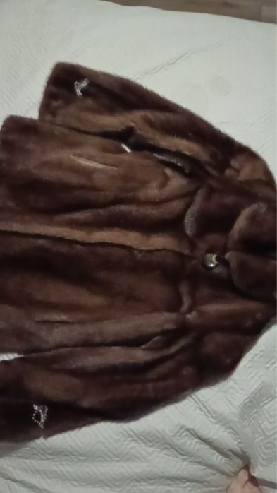 шуба норкова коротка