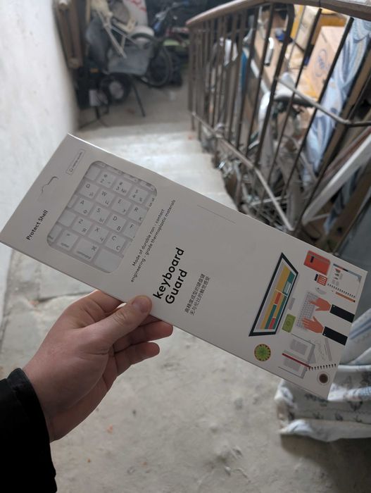 Наклейки для MacBook Pro/Air