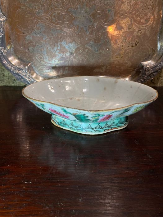 Taça Covilhete Porcelana Chinesa séc XIX Tongzhi 20,5 cm