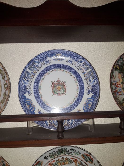 Coleção de pratos Philae+ móvel expositor